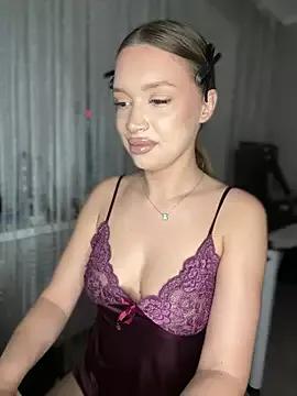 Bunnyrich from StripChat