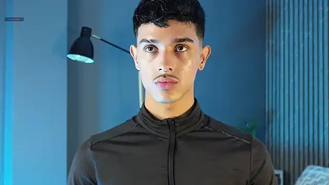 Busterspinter from StripChat is Freechat