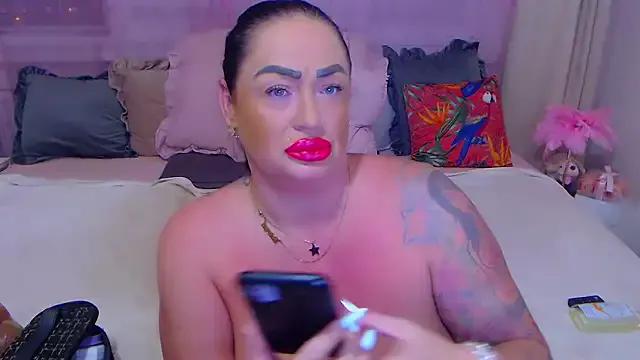 Girls: try live performances with matured performers, from dancing to quirks, in a variety of beautiful sex cams.