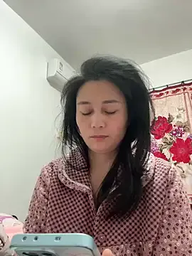 Buusoom from StripChat