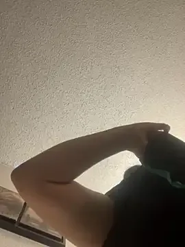 BuzzBunni69 from StripChat is Freechat