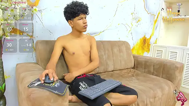 BvlgarVoyss from StripChat is Freechat