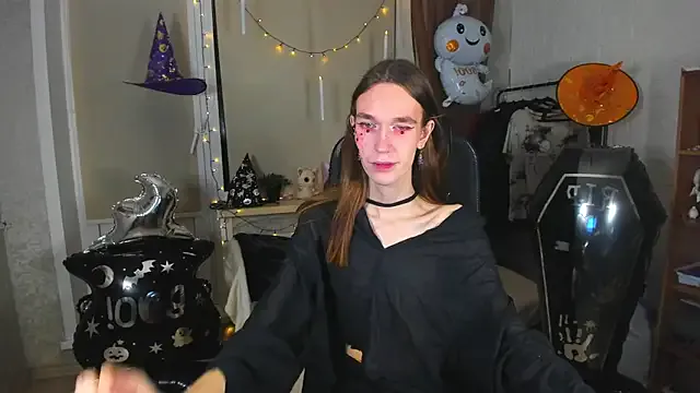 Calvin_and_Kevin from StripChat is Freechat