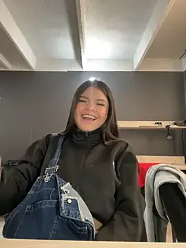 Camila_Duarte_ from StripChat is Freechat