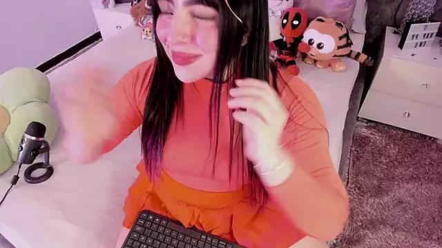 Girls: try live performances with matured performers, from dancing to quirks, in a variety of beautiful sex cams.