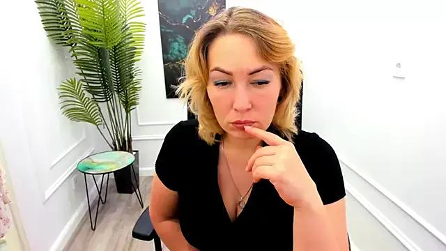 Girls: try live performances with matured performers, from dancing to quirks, in a variety of beautiful sex cams.