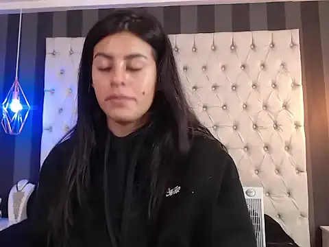 Camile_Petite from StripChat is Freechat