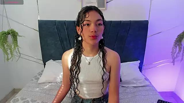Girls: try live performances with matured performers, from dancing to quirks, in a variety of beautiful sex cams.
