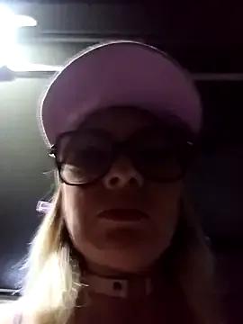 CandieGilson__ from StripChat is Freechat