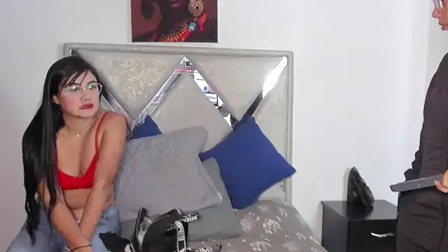 Girls: try live performances with matured performers, from dancing to quirks, in a variety of beautiful sex cams.