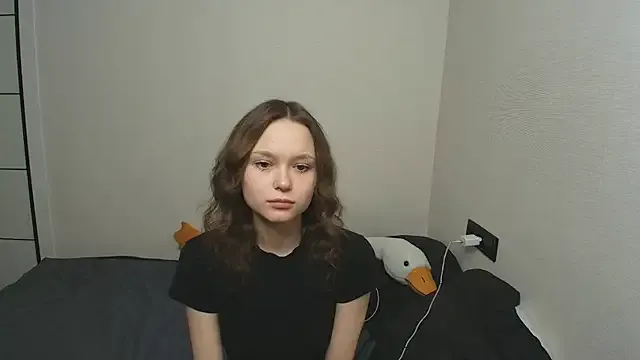 CandyPiggy from StripChat is Freechat