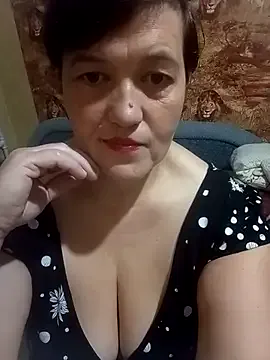 Caramellove8877 from StripChat is Freechat