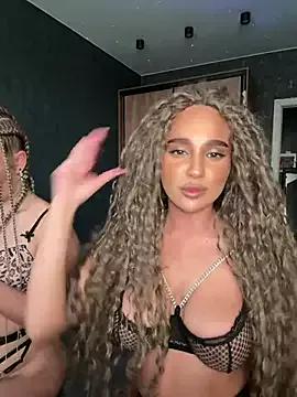 Girls: try live performances with matured performers, from dancing to quirks, in a variety of beautiful sex cams.
