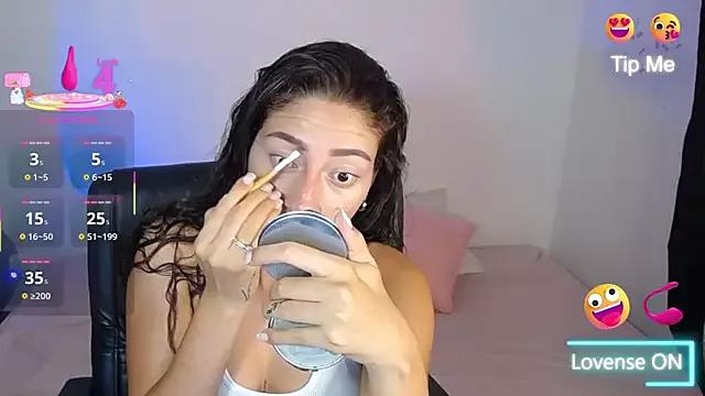 Girls: try live performances with matured performers, from dancing to quirks, in a variety of beautiful sex cams.