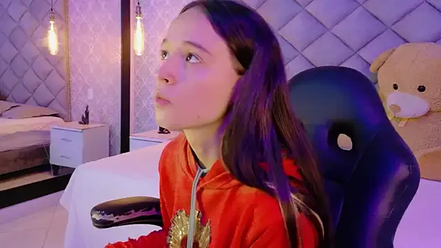 CARO_ADAMS1 from StripChat is Freechat