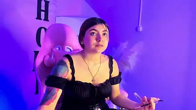 Girls: try live performances with matured performers, from dancing to quirks, in a variety of beautiful sex cams.