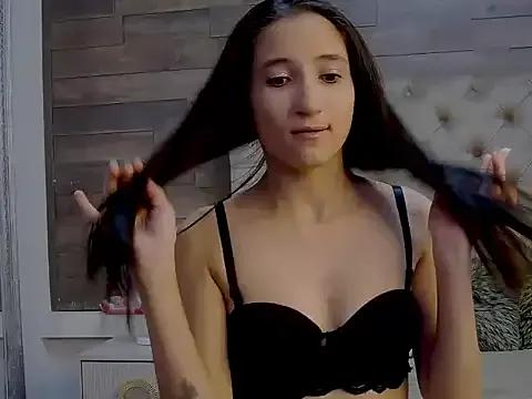 CarolinaBlair from StripChat is Freechat