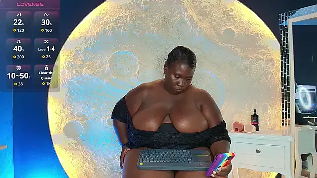 CarolinaGomez_ from StripChat is Freechat