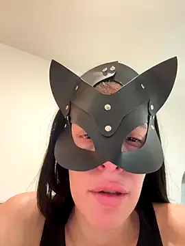 carolinedanger_ from StripChat is Freechat