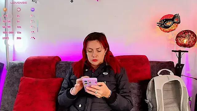 Girls: try live performances with matured performers, from dancing to quirks, in a variety of beautiful sex cams.