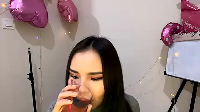 CarollFalick from StripChat is Freechat