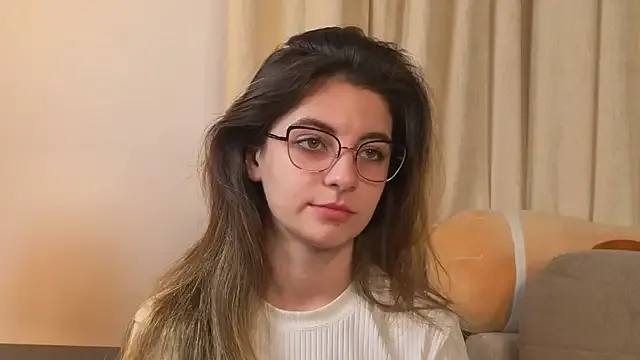 CasandraMickell from StripChat is Freechat