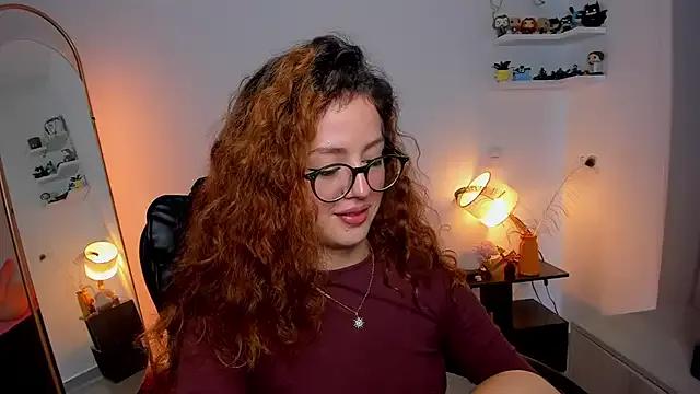 Cassandra_Caiin from StripChat