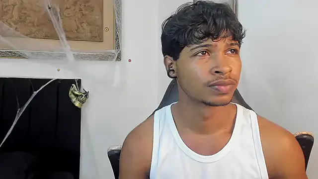 cassian_gold from StripChat is Freechat