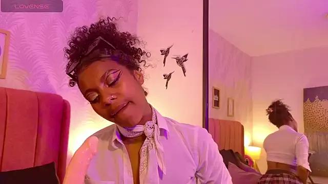 Cataleya_Violett from StripChat