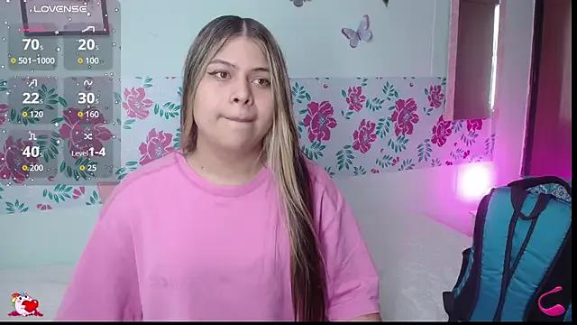 CataleyaWilson369 from StripChat