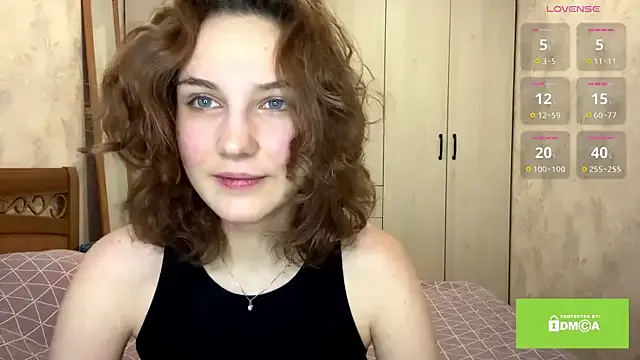 CatherineSaretto from StripChat is Freechat