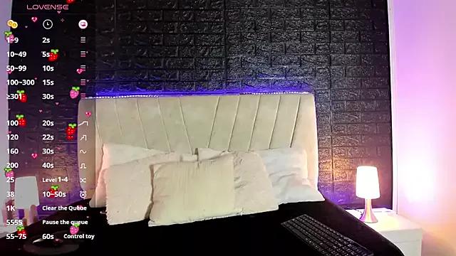 Girls: try live performances with matured performers, from dancing to quirks, in a variety of beautiful sex cams.