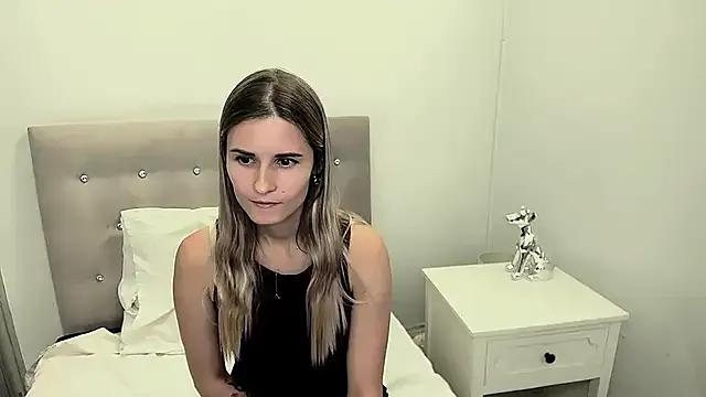 CatrinAmore from StripChat is Freechat