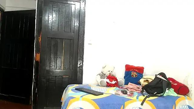 catwomanblack666 from StripChat is Freechat