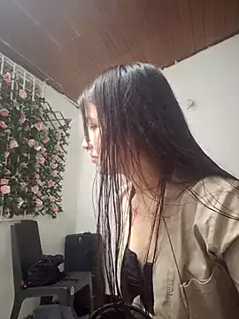 Celeste_Moretti from StripChat is Freechat