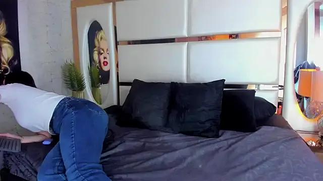 Girls: try live performances with matured performers, from dancing to quirks, in a variety of beautiful sex cams.