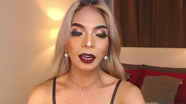 CelestinaMarquez0427 from StripChat is Freechat