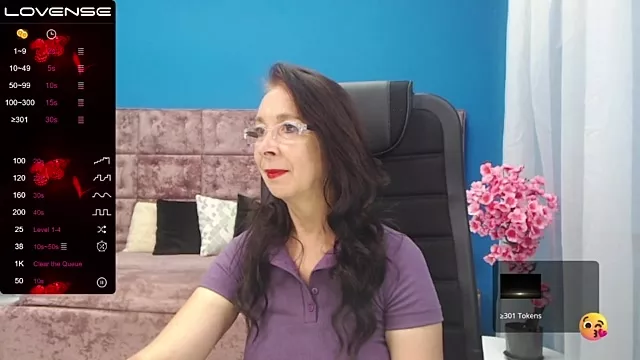 Celine_Faer1 from StripChat