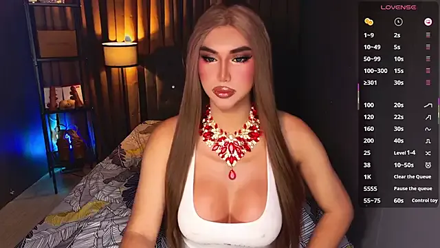 CelineWintour from StripChat is Freechat