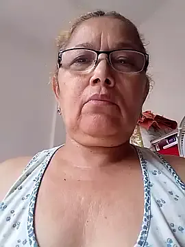 Cessi50 on StripChat 