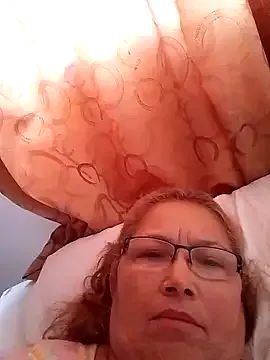 Cessi50 on StripChat 