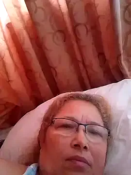 Cessi50 on StripChat 