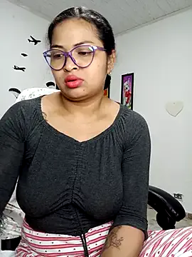 Chalohott from StripChat