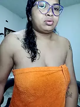 Chalohott from StripChat