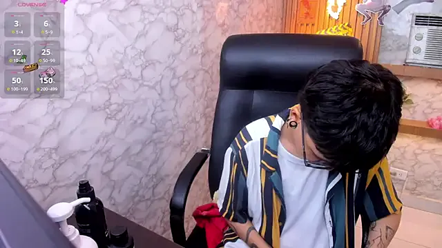 CharlieTaylor__ from StripChat is Freechat