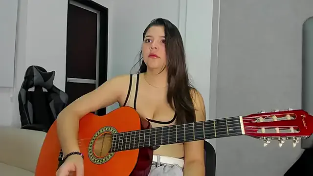 Charlotte-Star from StripChat is Freechat