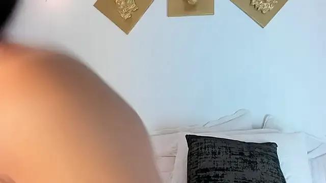 CharlottePetitte from StripChat is Freechat