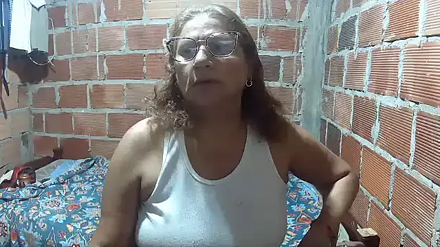 Charrysexy1 from StripChat