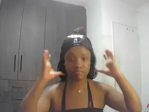 Cherry-OnTop from StripChat is Freechat