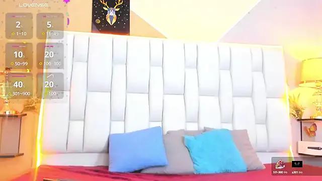 Girls: try live performances with matured performers, from dancing to quirks, in a variety of beautiful sex cams.